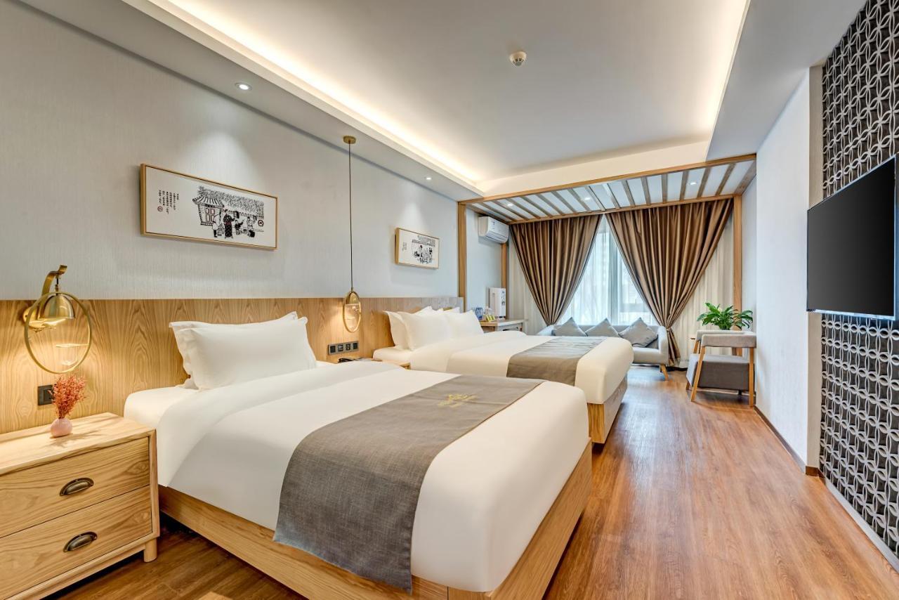 Happy Dragon City Culture Hotel -In The City Center With Ticket Service&Food Recommendation,Near Tian'Anmen Forbidden City,Wangfujing Walking Street,Easy To Get Any Tour Sights In Bắc Kinh Ngoại thất bức ảnh