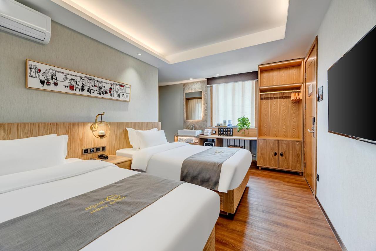 Happy Dragon City Culture Hotel -In The City Center With Ticket Service&Food Recommendation,Near Tian'Anmen Forbidden City,Wangfujing Walking Street,Easy To Get Any Tour Sights In Bắc Kinh Ngoại thất bức ảnh